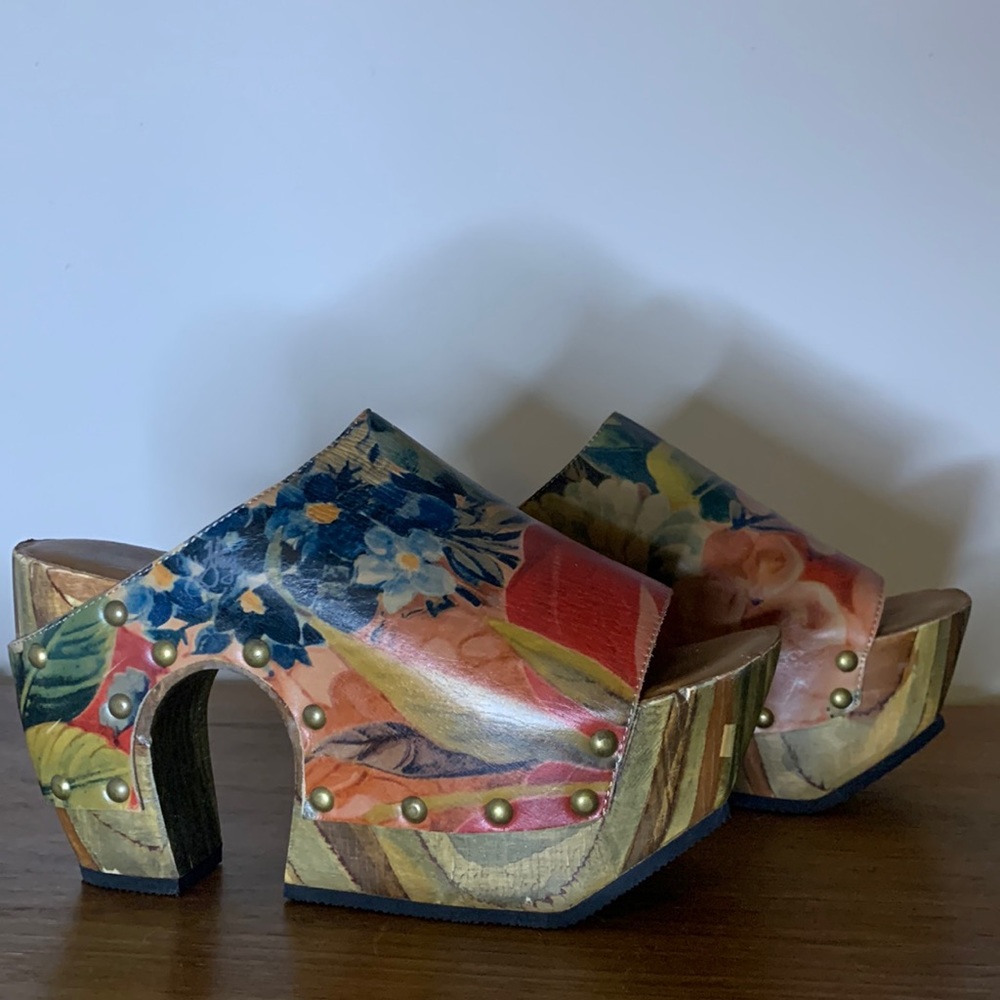 John Fluevog clog